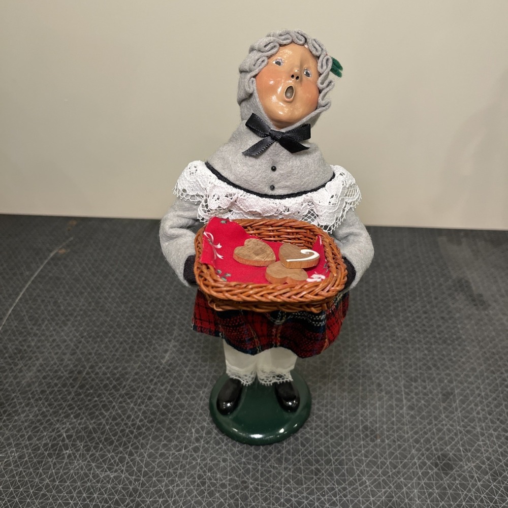 Byers Choice Girl Child, Christmas Cookies Basket, Grey, Bows, Lace, Plaid Skirt